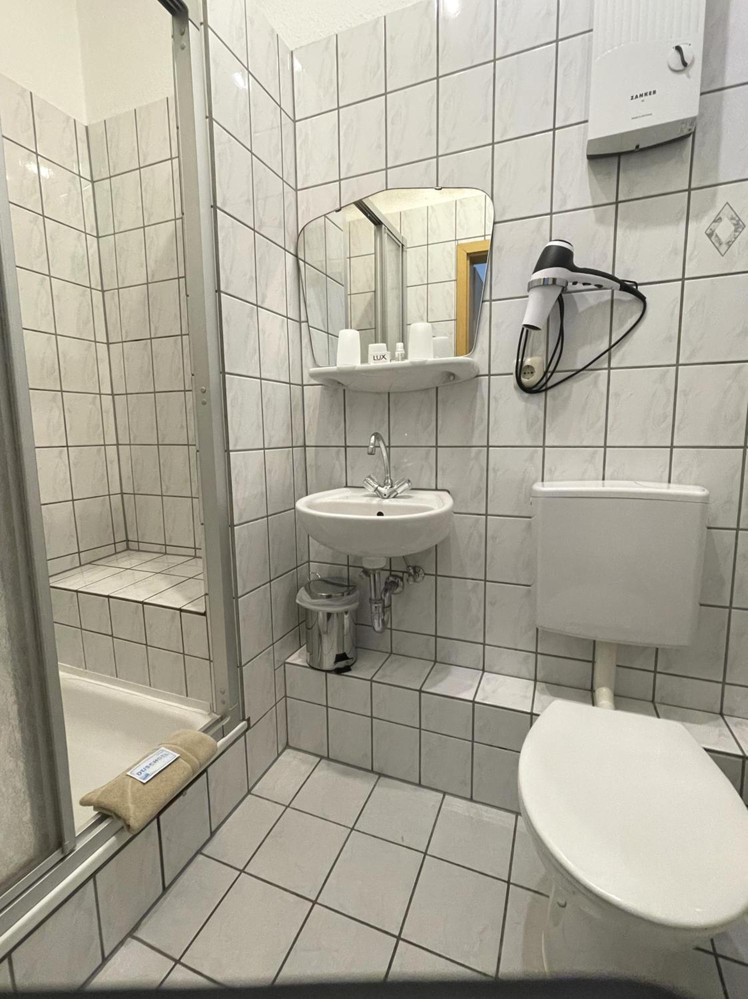 Hotel Antoni Bochum Luaran gambar