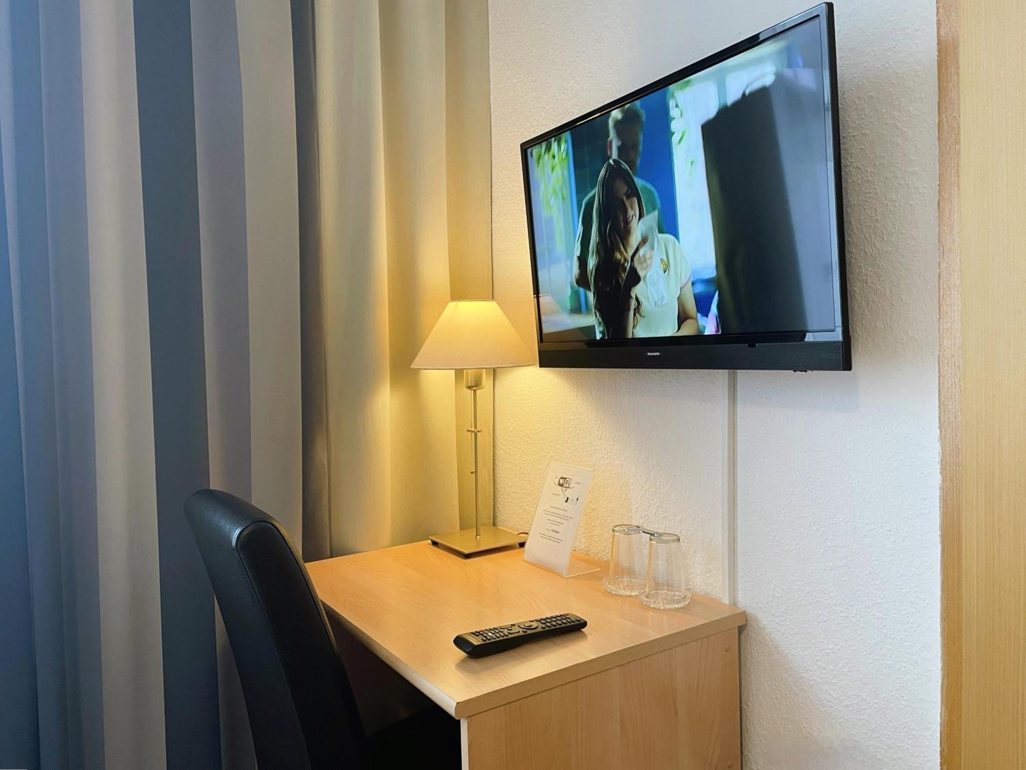 Hotel Antoni Bochum Luaran gambar